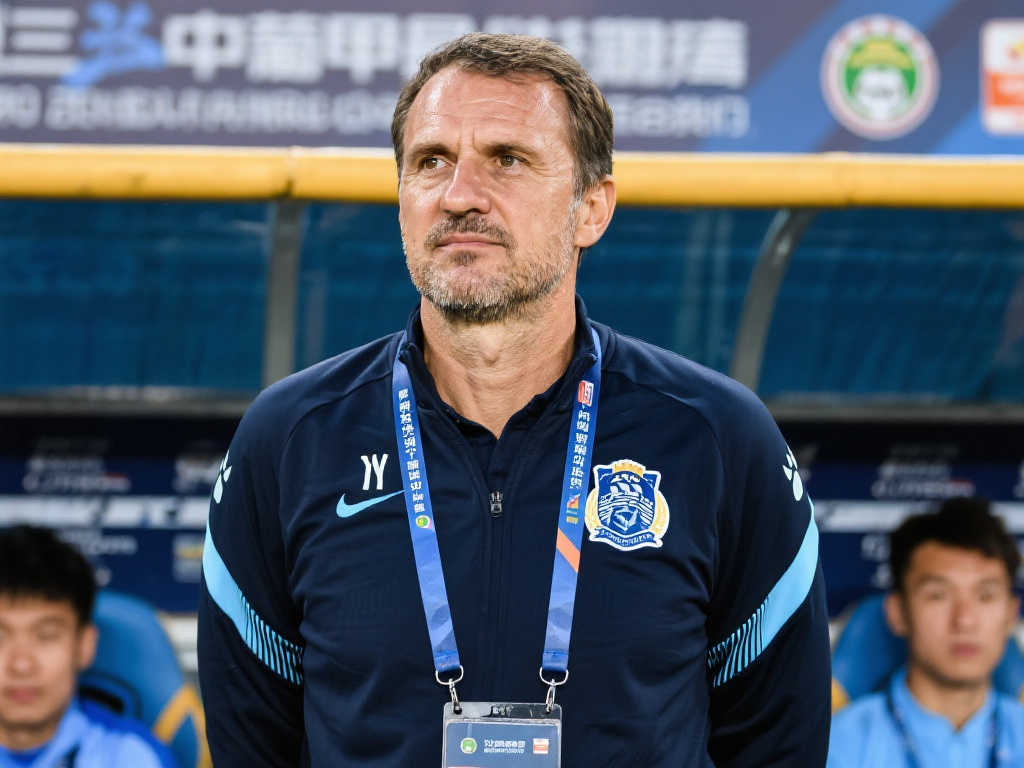 【独家】三镇锁定葡甲最佳教头 1年合约即将敲定 【独家】三镇锁定葡甲最佳教头 1年合约即将敲定